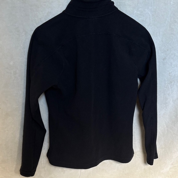 The North Face Women’s Classic Black Zip-Up Jacket - Picture 3 of 6